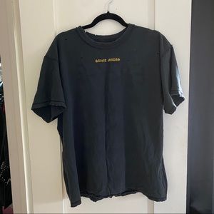 reversible tee shirt